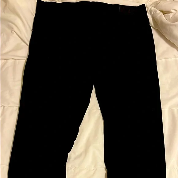 Reaction Kenneth Cole Black Straight Leg Jeans. - Picture 4 of 5